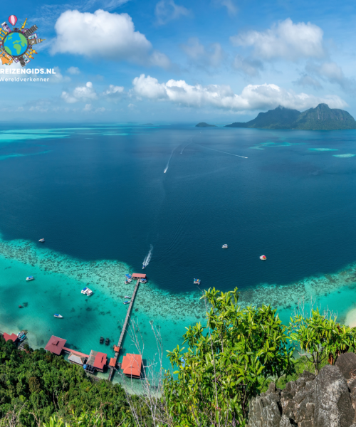 De kust van Borneo, Maleisië, een serene halal vakantie bestemming.